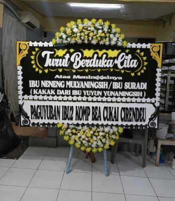 Papan Bunga di Tpu Tanah Kusir